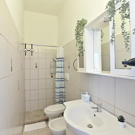 Daire Izzhome Sea Style Pula
